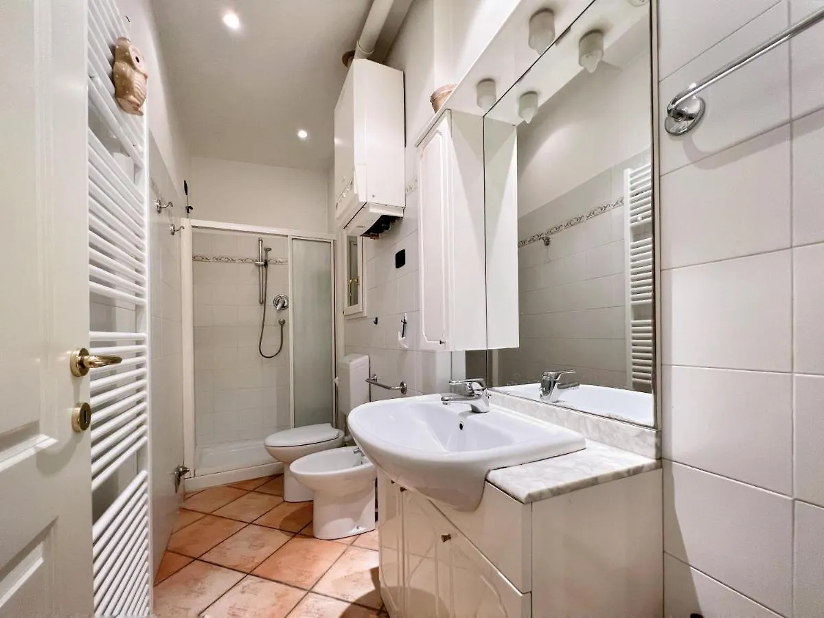 Ur Nest Mascarella Apartment Bologna 0*,